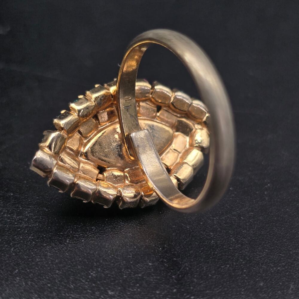 Vintage Green Rhinestone Cocktail Ring Gold Tone Size 6.5 Adjustable - Picture 9 of 9
